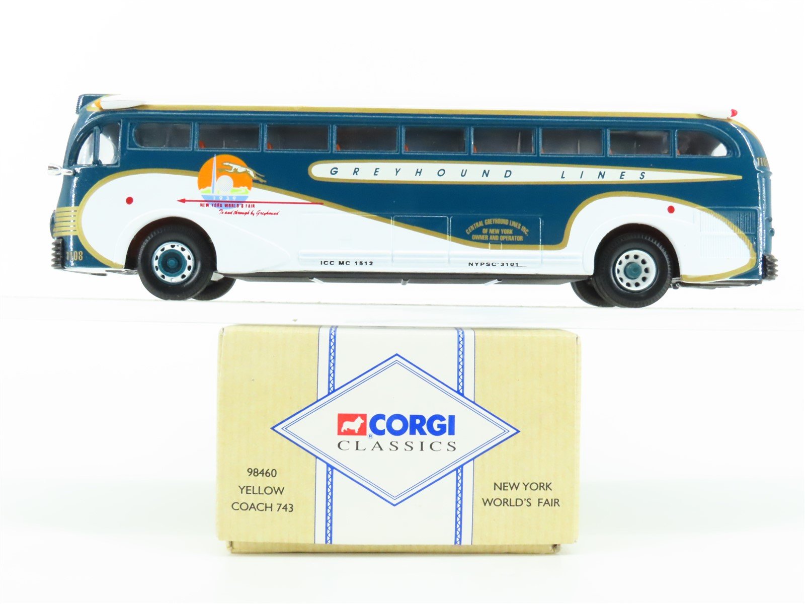 1:50 Scale Corgi 98460 Die-Cast Yellow Coach 743 New York Worlds Fair Bus