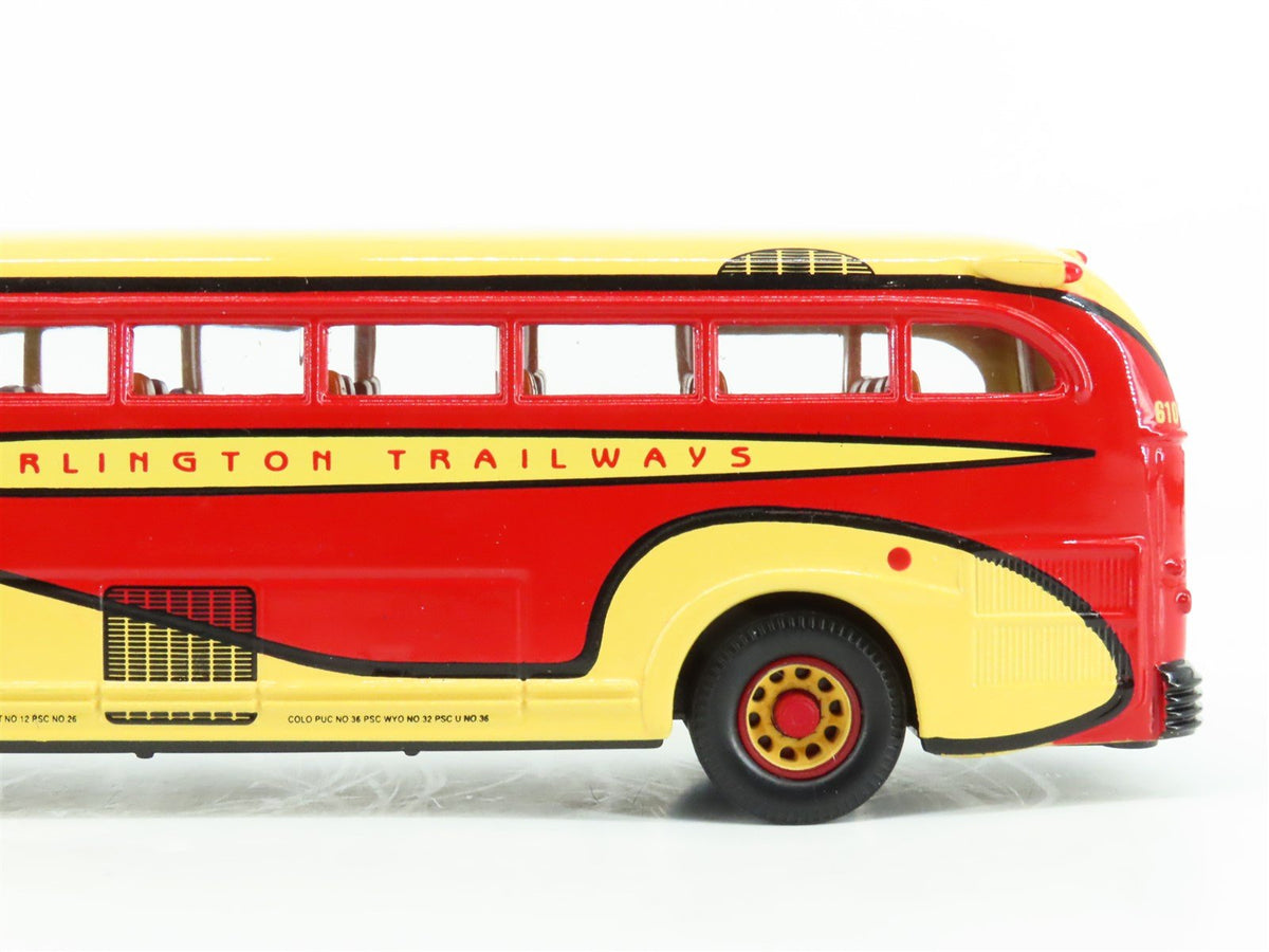 1:50 Scale Corgi 98464 Die-Cast Yellow Coach 743 Burlington Trailways Bus