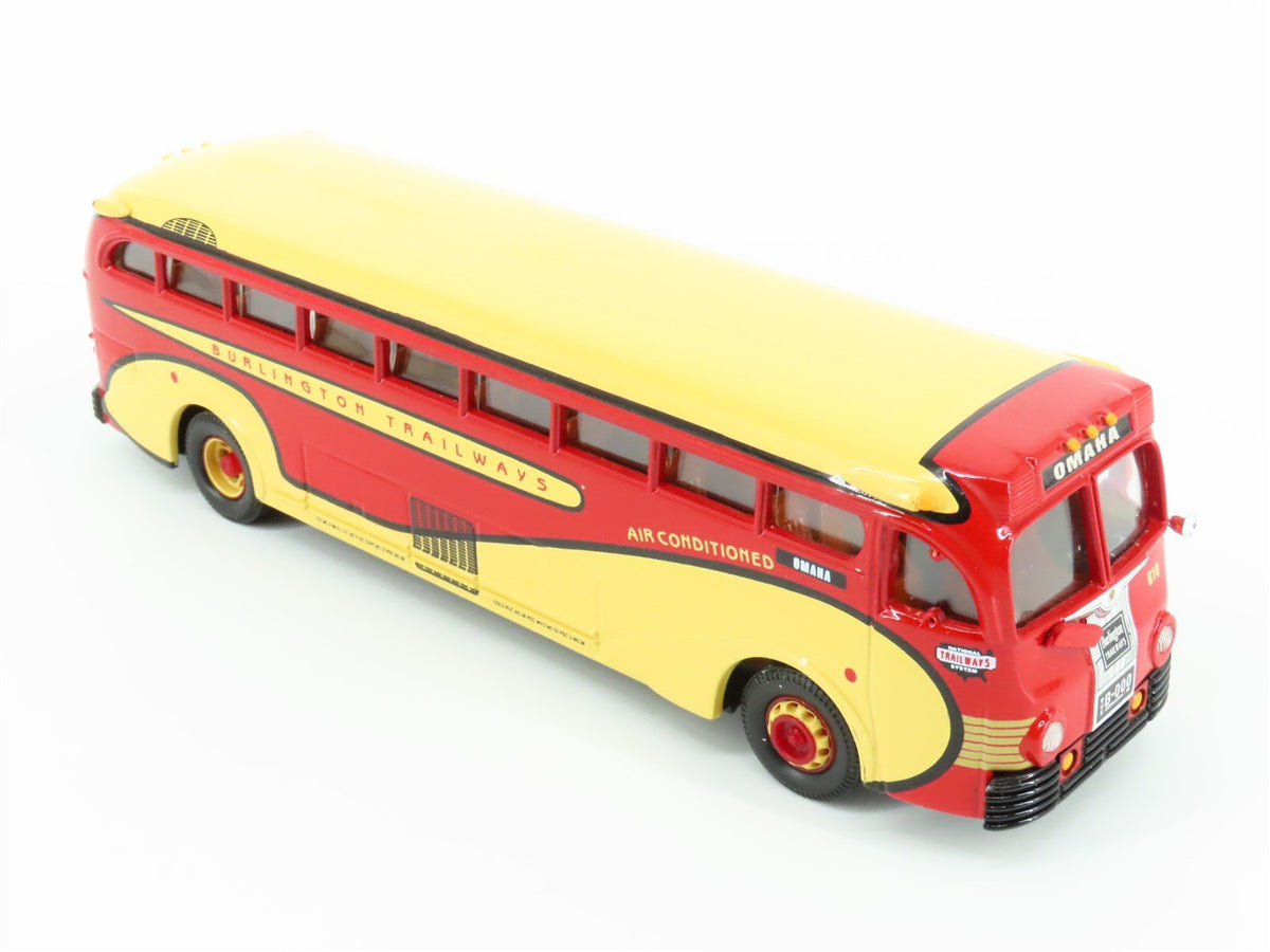1:50 Scale Corgi 98464 Die-Cast Yellow Coach 743 Burlington Trailways Bus