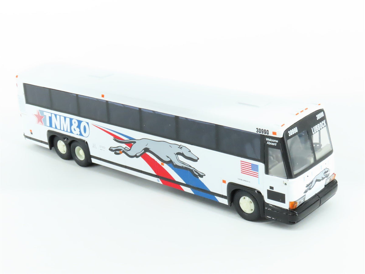1:50 Corgi US53405 Die-Cast MCI-102 DL3 Greyhound Lines Bus TNM&amp;O