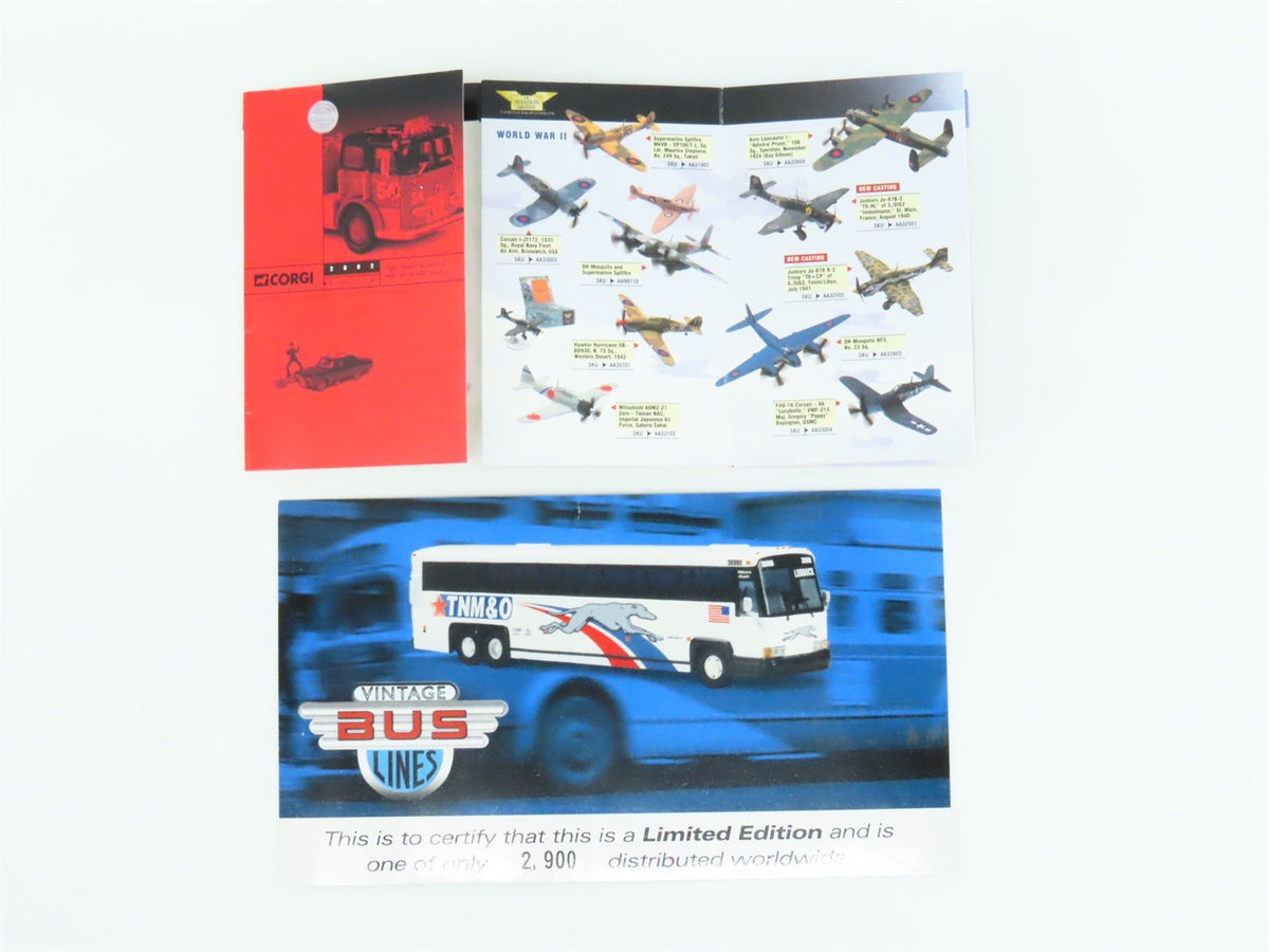 1:50 Corgi US53405 Die-Cast MCI-102 DL3 Greyhound Lines Bus TNM&amp;O