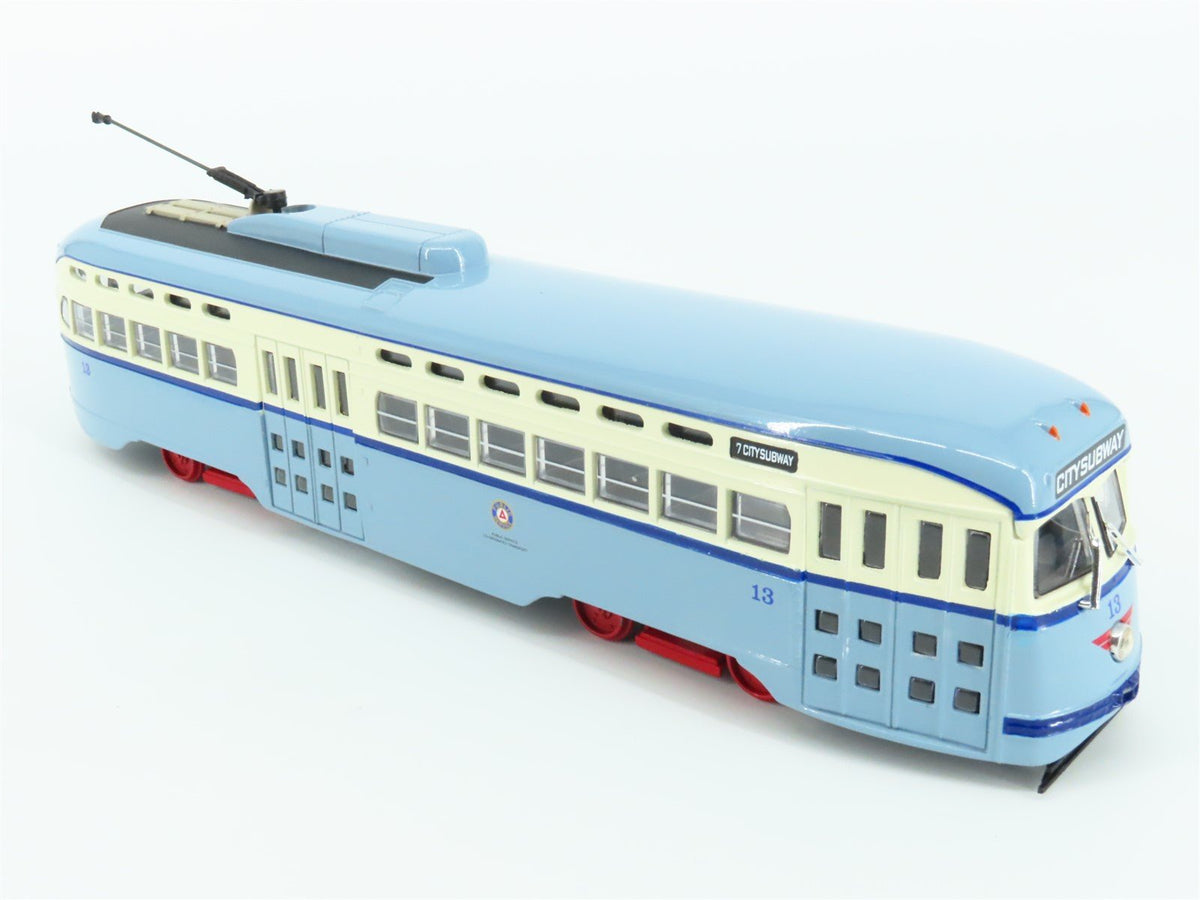 1:50 Scale Corgi 55016 Die-Cast PCC Newark/PSNJ Trolley UNPOWERED