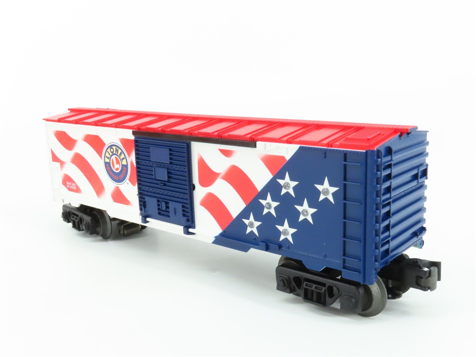 O Gauge 3-Rail Lionel 6-26777 Flag Single Door Box Car #26777 w/ Lights