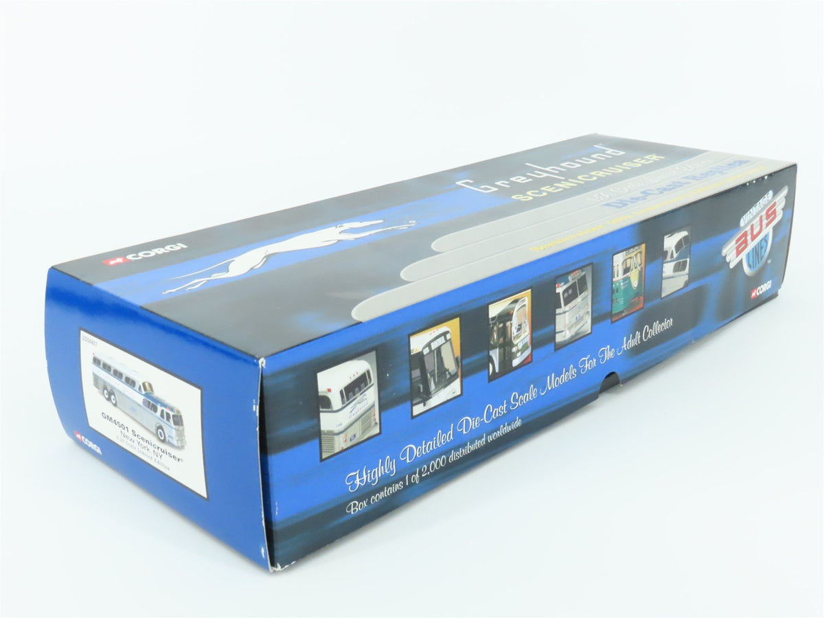 1:50 Corgi US54407 Die-Cast GM 4501 Greyhound Scenicruiser Dest New York NY