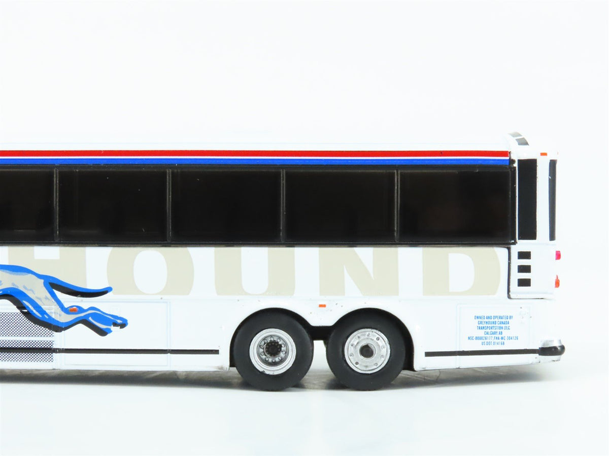 1:87 Iconic Replicas 87-0341-B Die-Cast Greyhound Canada Tribute 5-Bus Set