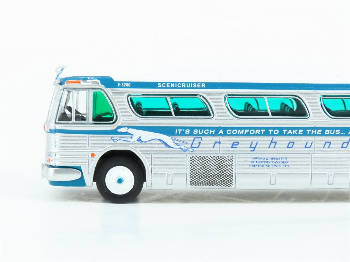 1:87 Iconic Replicas 87-0341-B Die-Cast Greyhound Canada Tribute 5-Bus Set