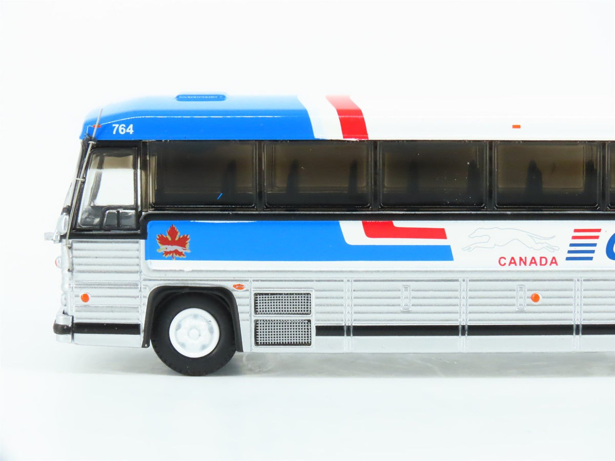 1:87 Iconic Replicas 87-0341-B Die-Cast Greyhound Canada Tribute 5-Bus Set