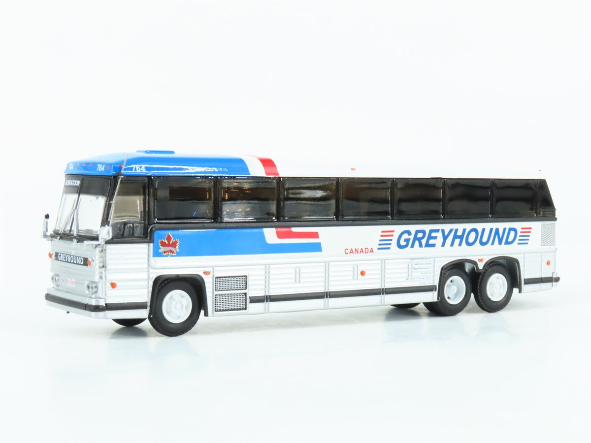 1:87 Iconic Replicas 87-0341-B Die-Cast Greyhound Canada Tribute 5-Bus Set