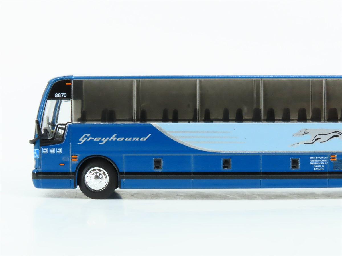1:87 Iconic Replicas 87-0341-B Die-Cast Greyhound Canada Tribute 5-Bus Set