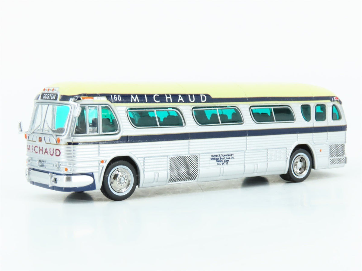 1:87 Iconic Replicas 87-0303 Die-Cast 1959 GM PD4104 Michaud Motorcoach Bus