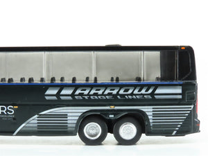 1:87 Iconic Replicas 87-0110 Die-Cast Arrow 90th Anniversary MCI J4500 Bus