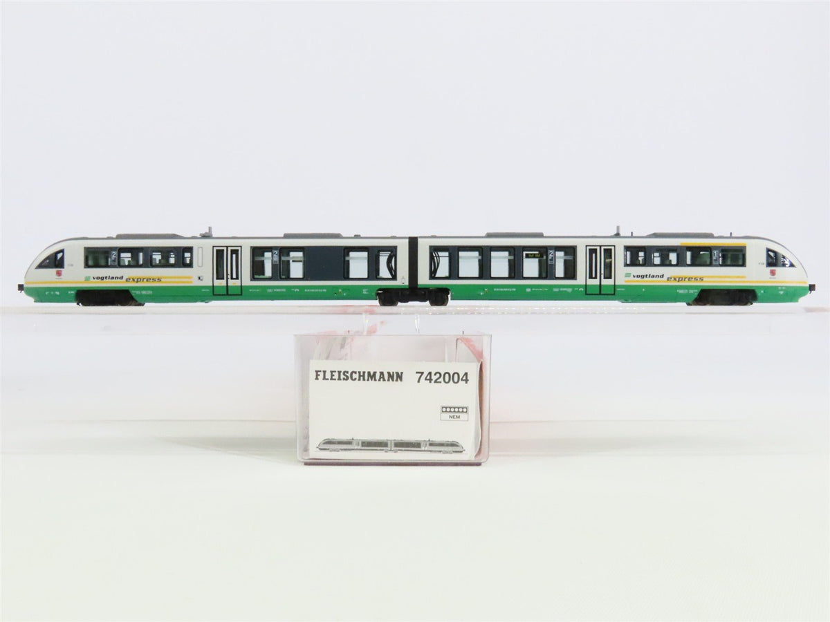 N Fleischmann 742004 Vogtland Express BR 642 Desiro DMU 2-Unit Set - DCC Ready