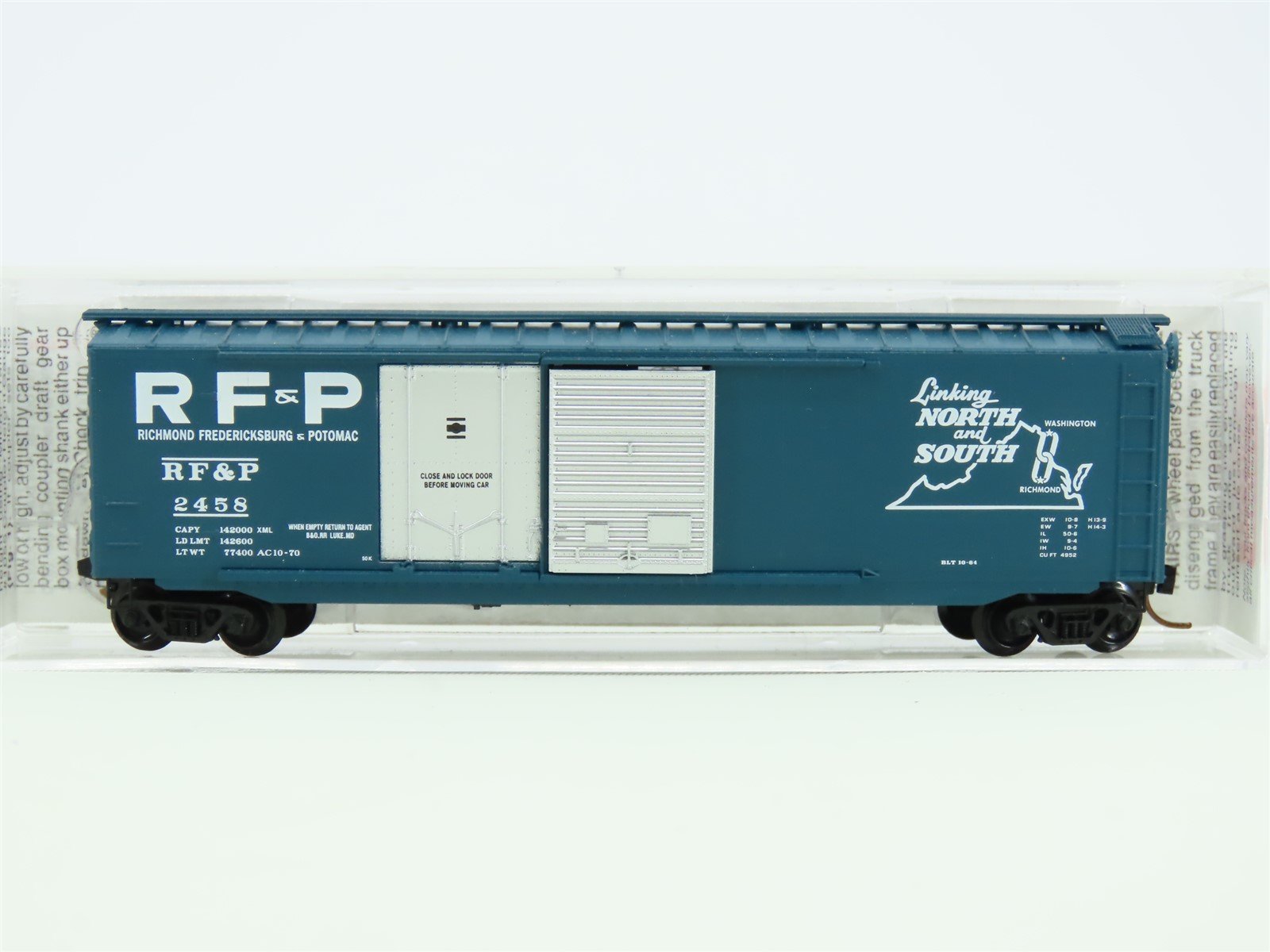 N Scale Micro-Trains MTL 33020 RF&P 50' Plug & Sliding Door Box Car #2458