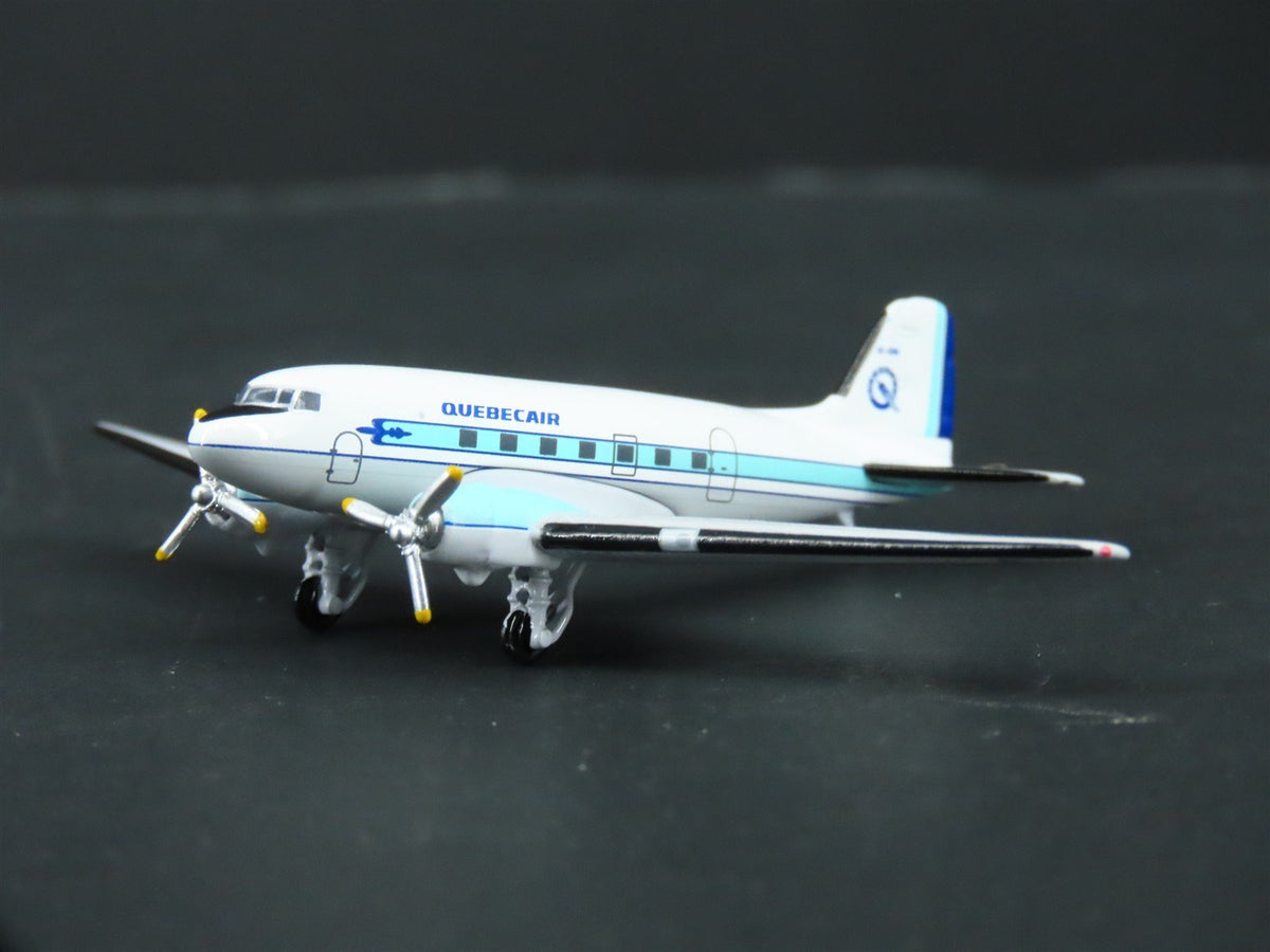 1:400 Aero Classics Historical Die-Cast Quebec Air MD DC-3 Airliner