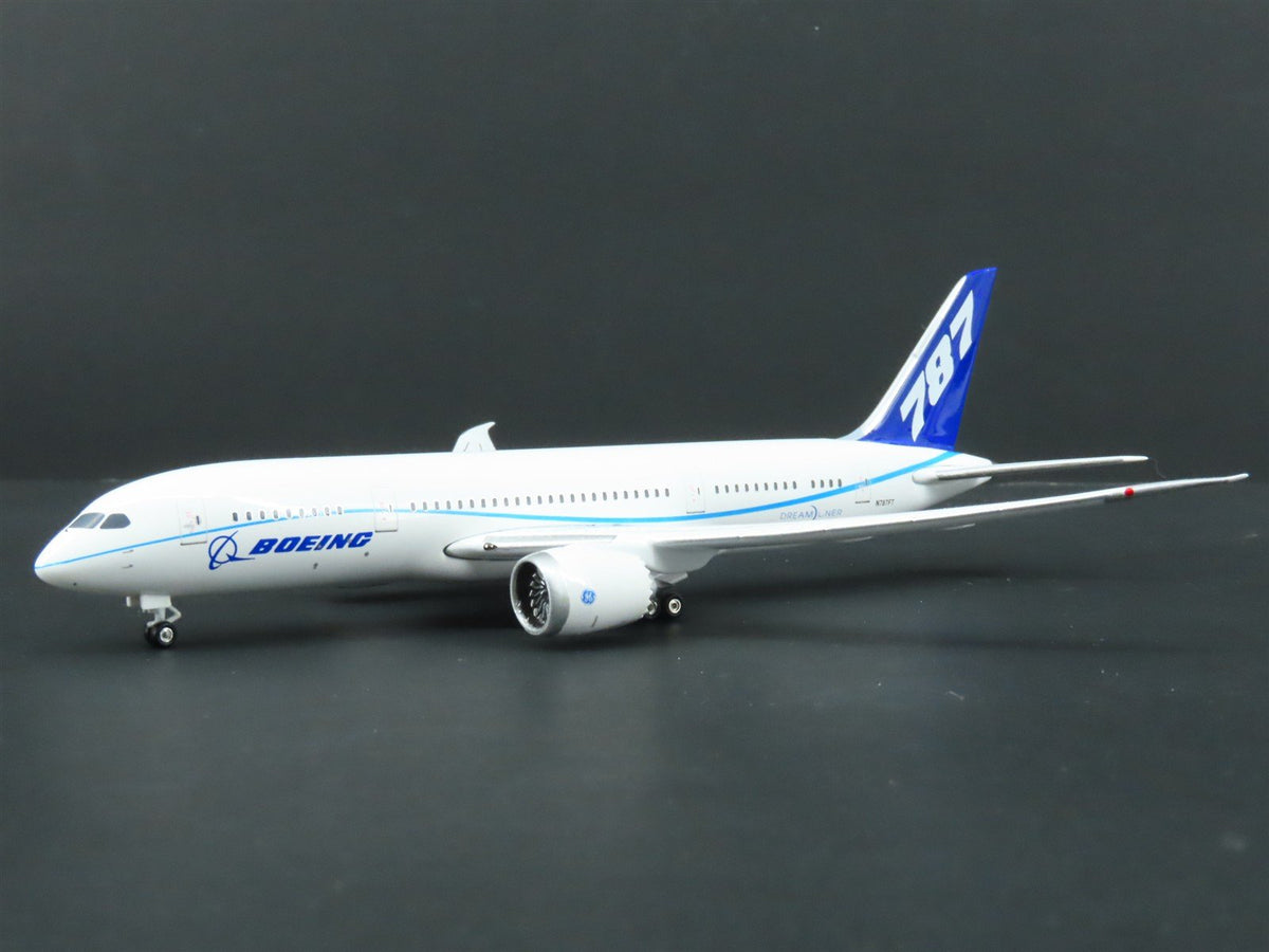 1:400 Gemini Jets GJBOE980 Die-Cast Boeing Dreamliner B787-8 Airliner