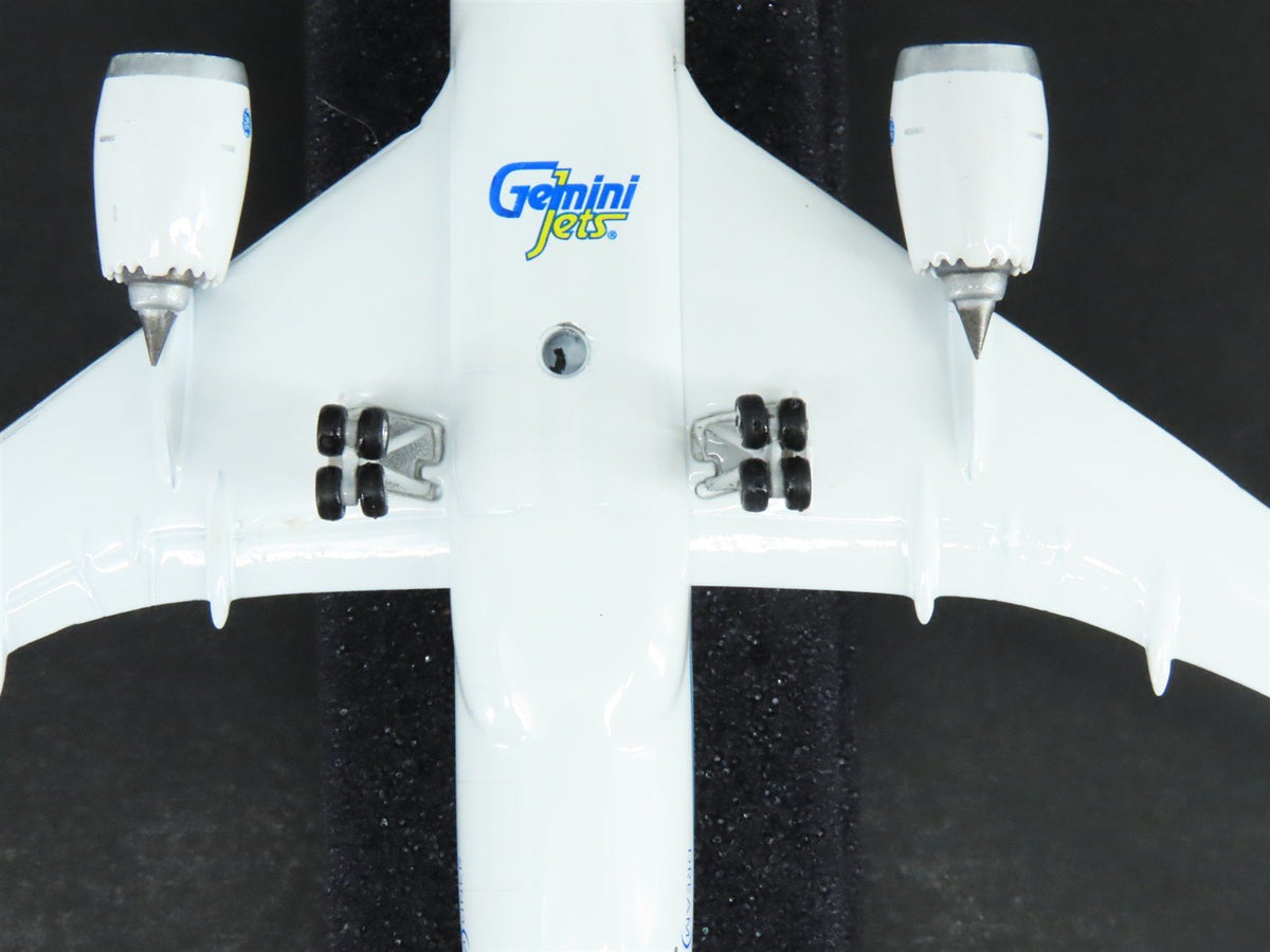 1:400 Gemini Jets GJBOE980 Die-Cast Boeing Dreamliner B787-8 Airliner