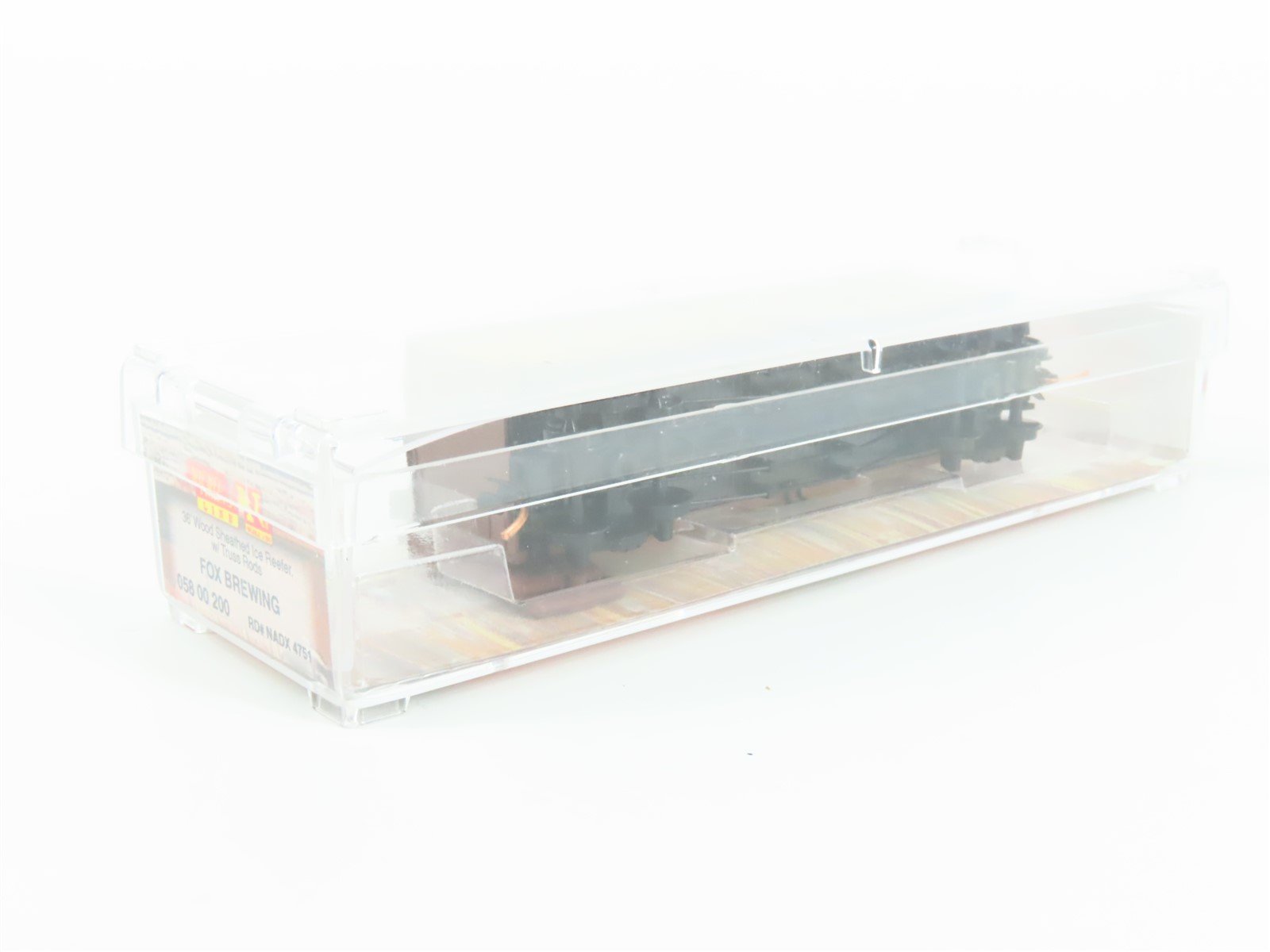 N Scale Micro-Trains MTL 05800200 NADX Fox Brewing 36' Wood Reefer #4751