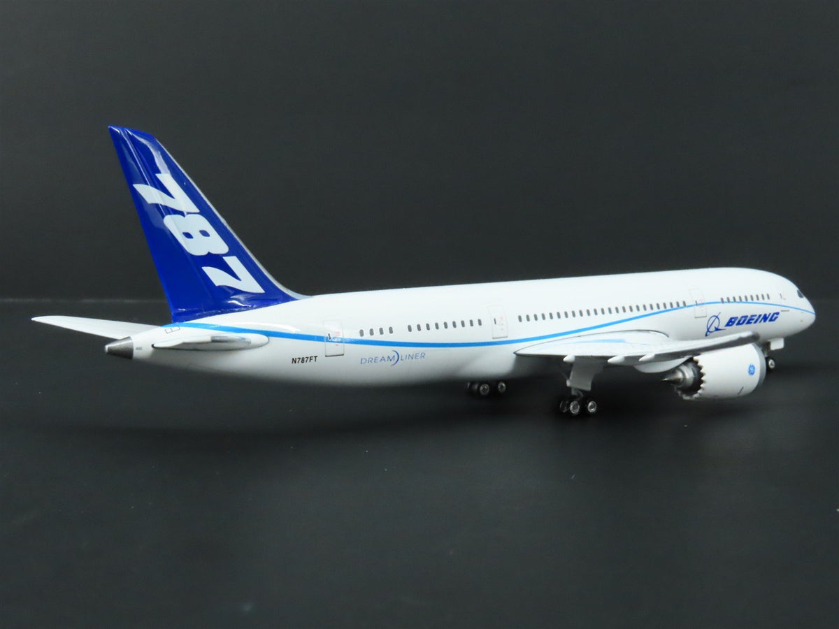 1:400 Gemini Jets GJBOE980 Die-Cast Boeing Dreamliner B787-8 Airliner