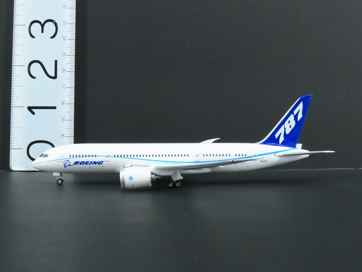 1:400 Gemini Jets GJBOE980 Die-Cast Boeing Dreamliner B787-8 Airliner