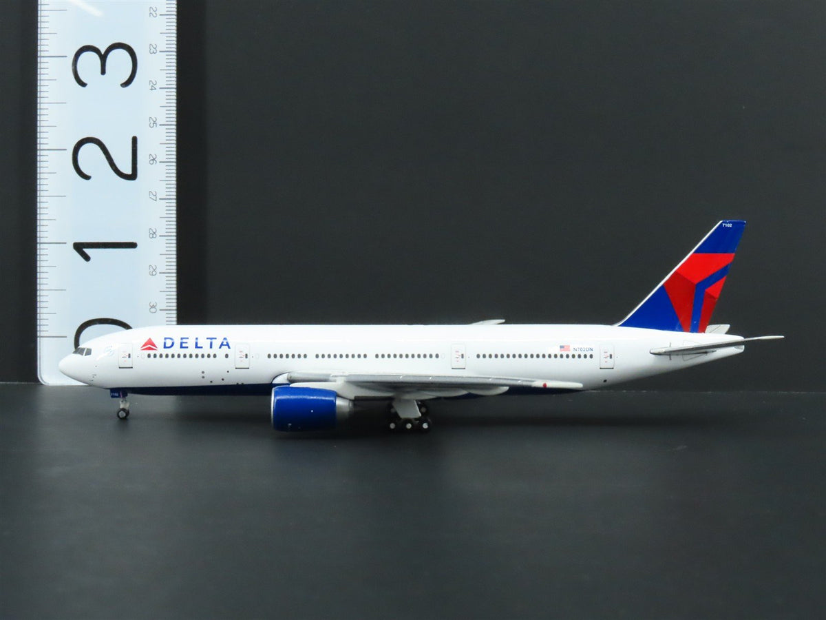 1:400 Gemini Jets GJDAL777A Die-Cast Delta Airlines Boeing 777-200LR Airliner