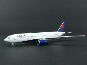 1:400 Gemini Jets GJDAL777 Die-Cast Delta Airlines Boeing 777-200LR Airliner