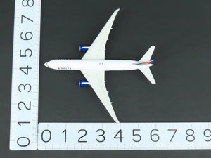 1:400 Gemini Jets GJDAL777 Die-Cast Delta Airlines Boeing 777-200LR Airliner