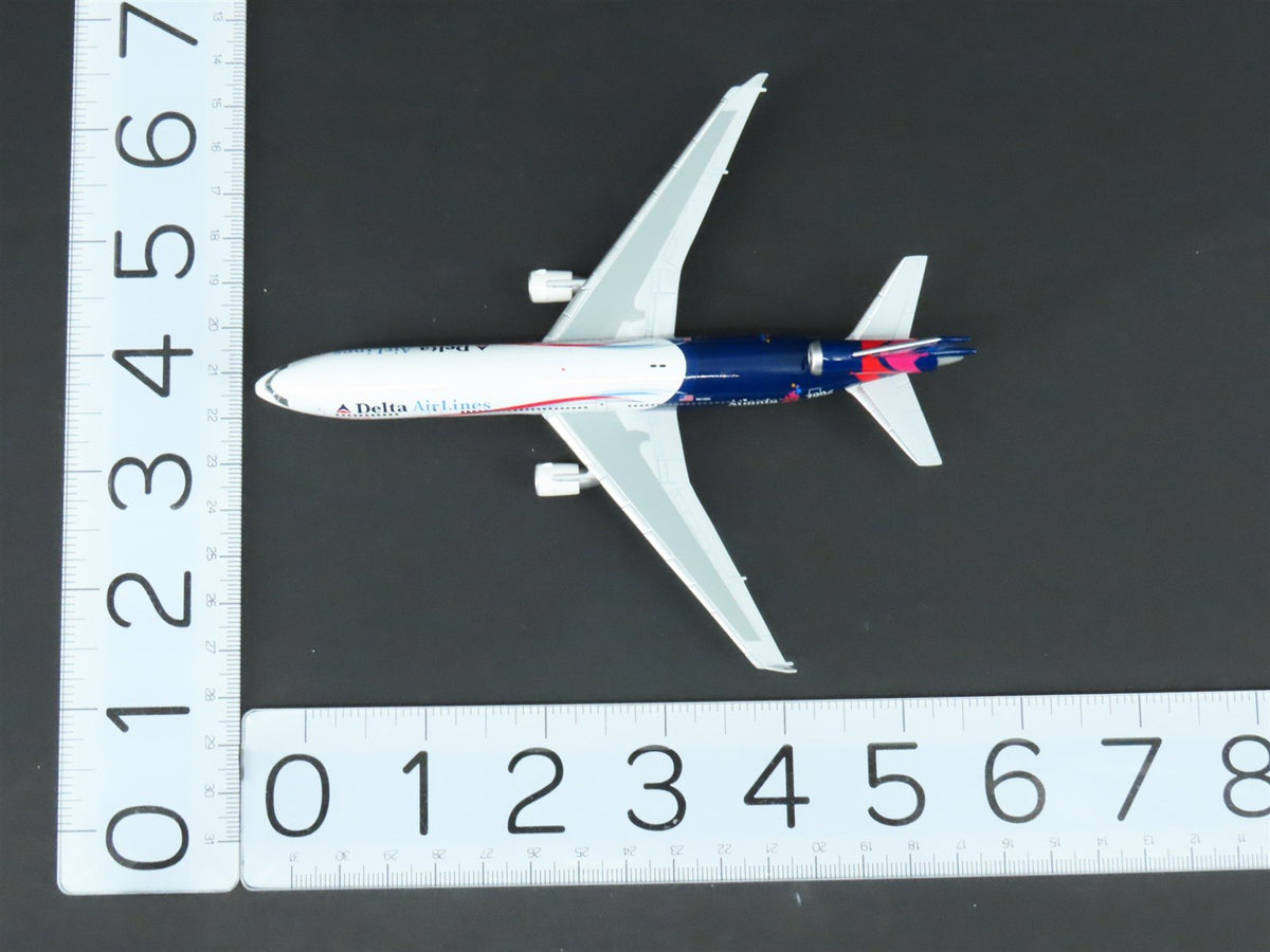 1:400 Dream Jets Die-Cast 1996 Atlanta Olympic Games Delta MD-11 Airliner