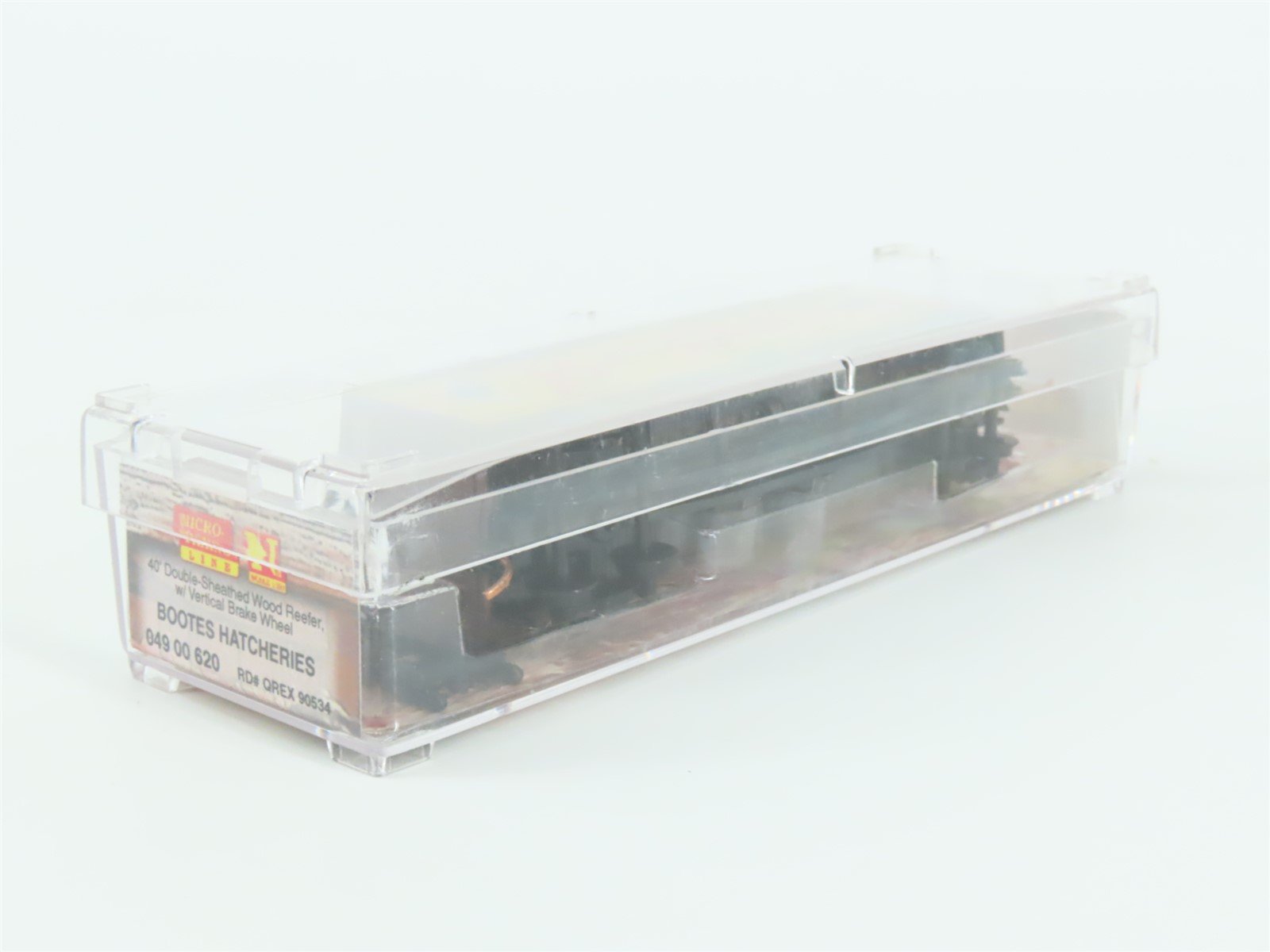 N Scale Micro-Trains MTL 04900620 QREX Boote's Hatcheries 40' Reefer #90534