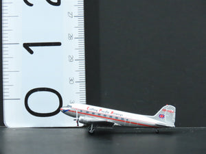 1:400 CXcitement Die-Cast Cathay Pacific/C.P. Airlines A330 & DC-3 Airliner Set