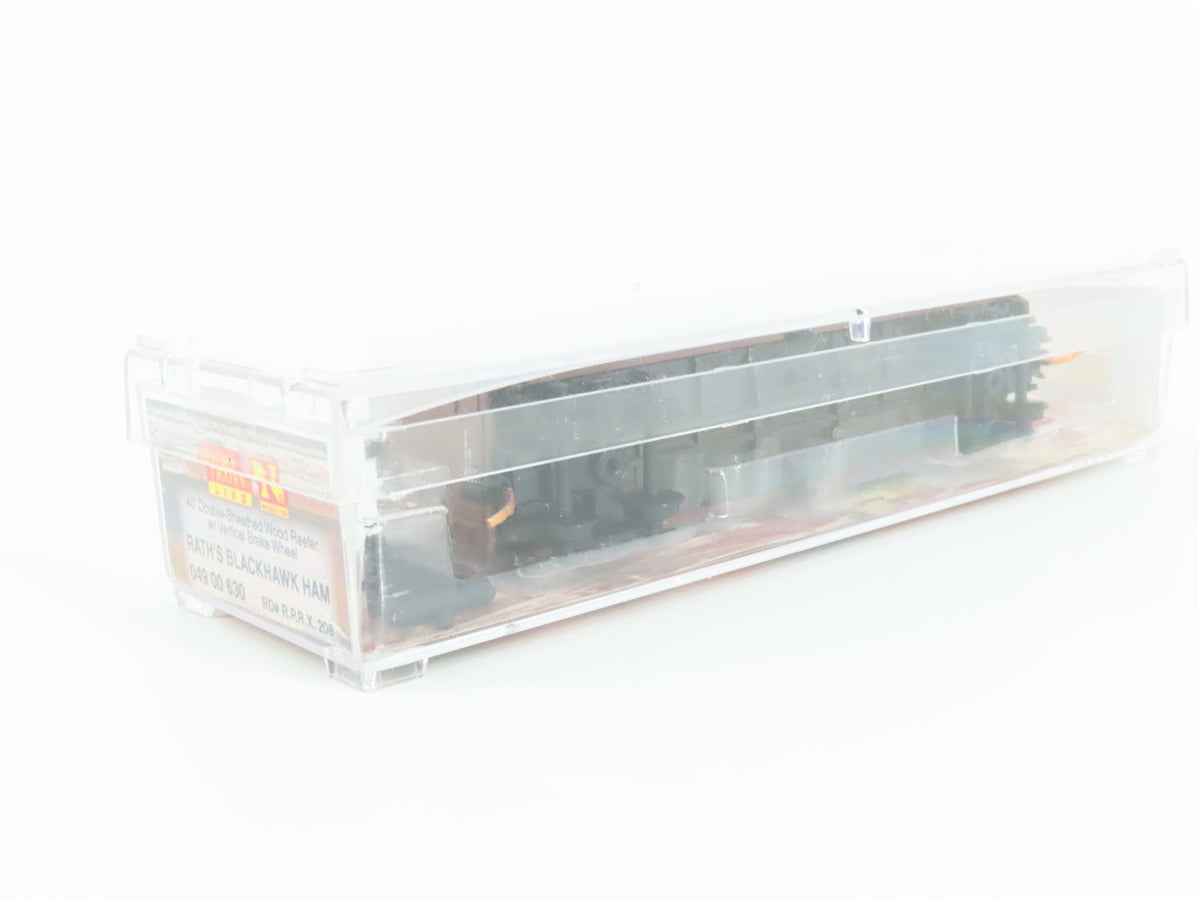 N Scale Micro-Trains MTL 04900630 RPRX Rath&#39;s Blackhawk Ham 40&#39; Wood Reefer #208