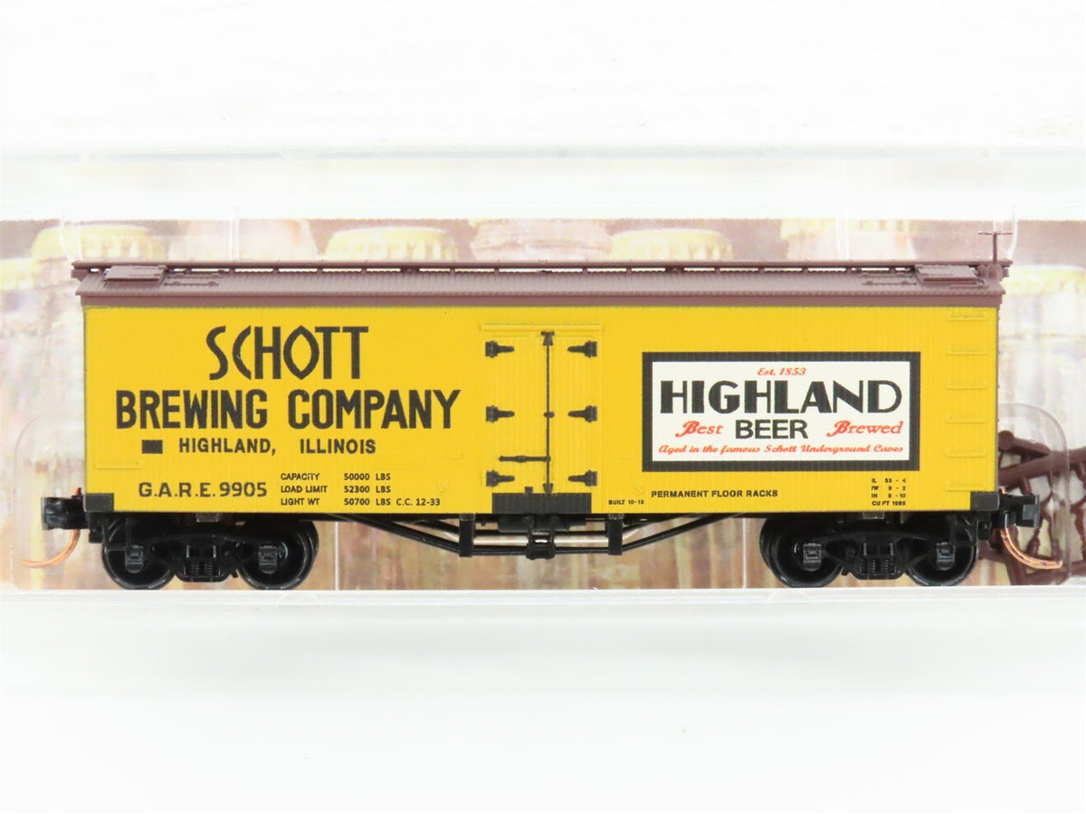 N Scale Micro-Trains MTL 05800170 GARE Schott Brewing 36&#39; Wood Reefer #9905