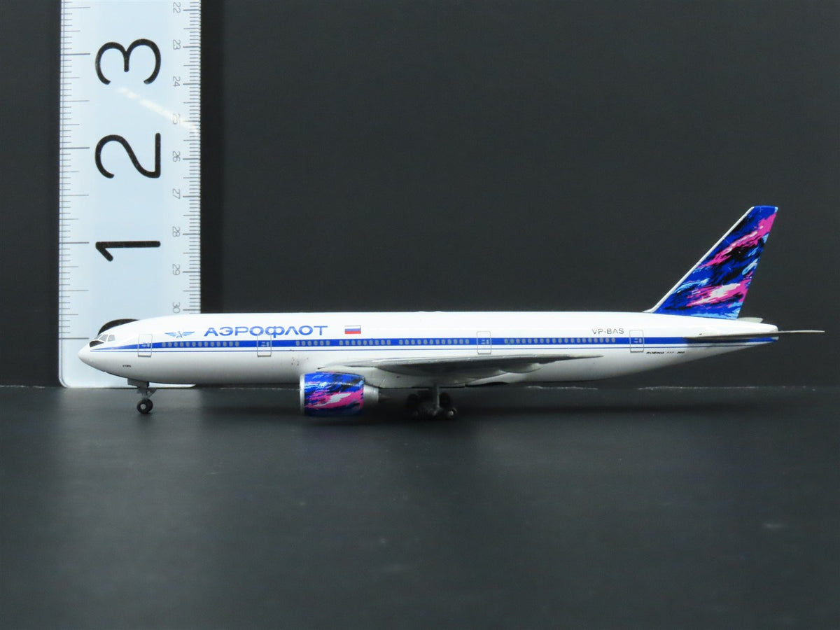 1:400 Dragon Wings Premiere 55068 Die-Cast Aeroflot Boeing 777-200 Airliner