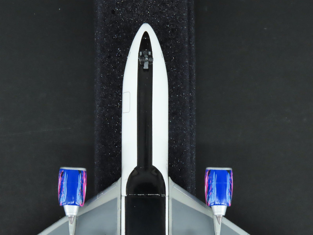 1:400 Dragon Wings Premiere 55068 Die-Cast Aeroflot Boeing 777-200 Airliner