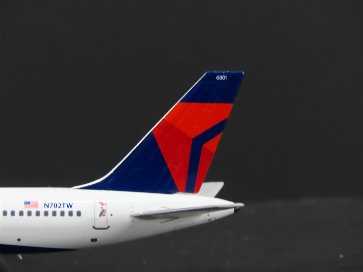 1:400 Next Generation 53187 Die-Cast DELTA Boeing 757-200 Airliner N702TW