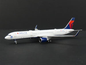 1:400 Next Generation 53187 Die-Cast DELTA Boeing 757-200 Airliner N702TW