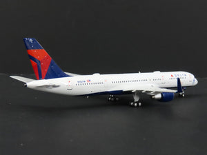 1:400 Next Generation 53187 Die-Cast DELTA Boeing 757-200 Airliner N702TW