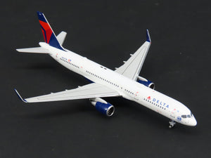 1:400 Next Generation 53187 Die-Cast DELTA Boeing 757-200 Airliner N702TW