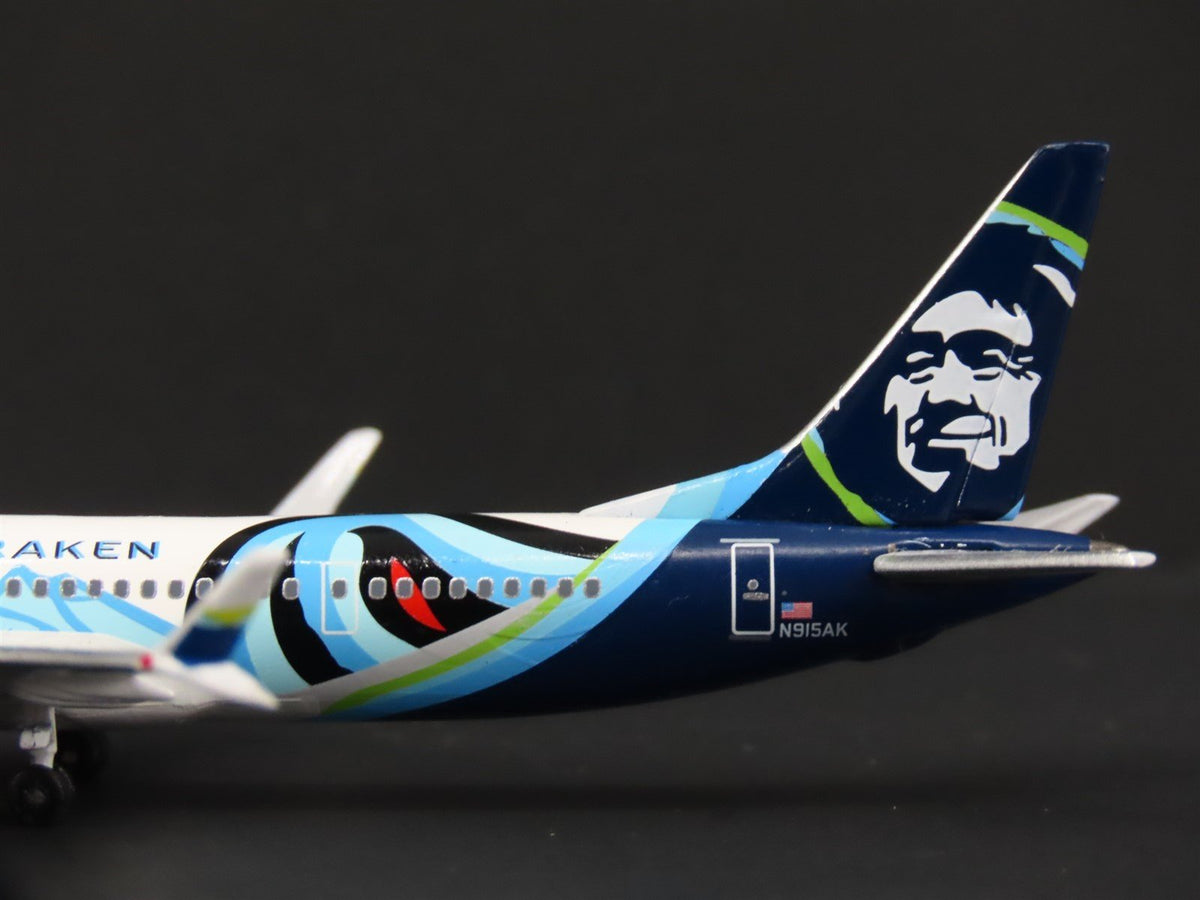 1:400 AeroClassics BBX41636 Die-Cast Alaska 737 MAX Airliner &quot;Seattle Kraken&quot;