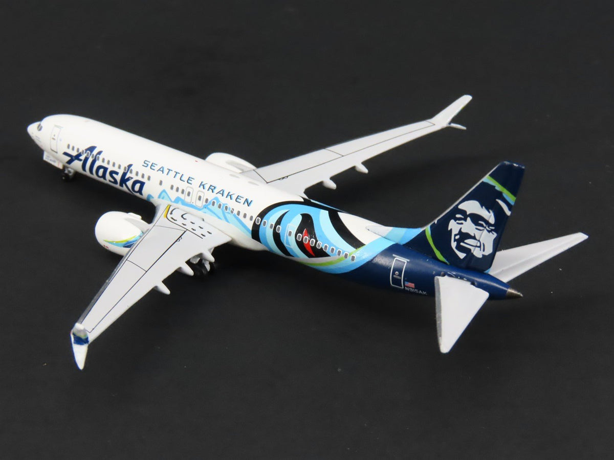 1:400 AeroClassics BBX41636 Die-Cast Alaska 737 MAX Airliner &quot;Seattle Kraken&quot;