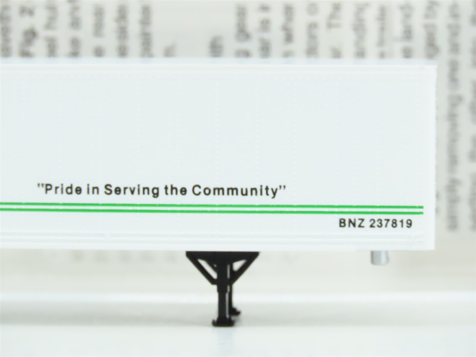 N Scale Micro-Trains MTL 67080 BNZ Intermodal Chicago 45' Trailer #237819