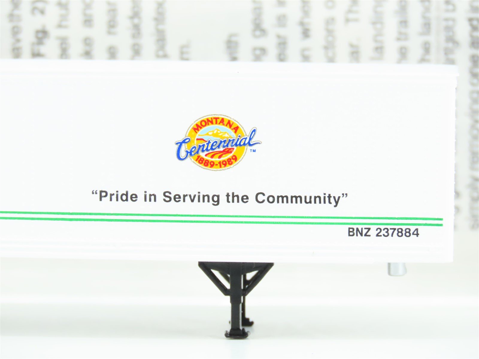 N Scale Micro-Trains MTL 67150 BNZ Intermodal Montana 45' Trailer #237884