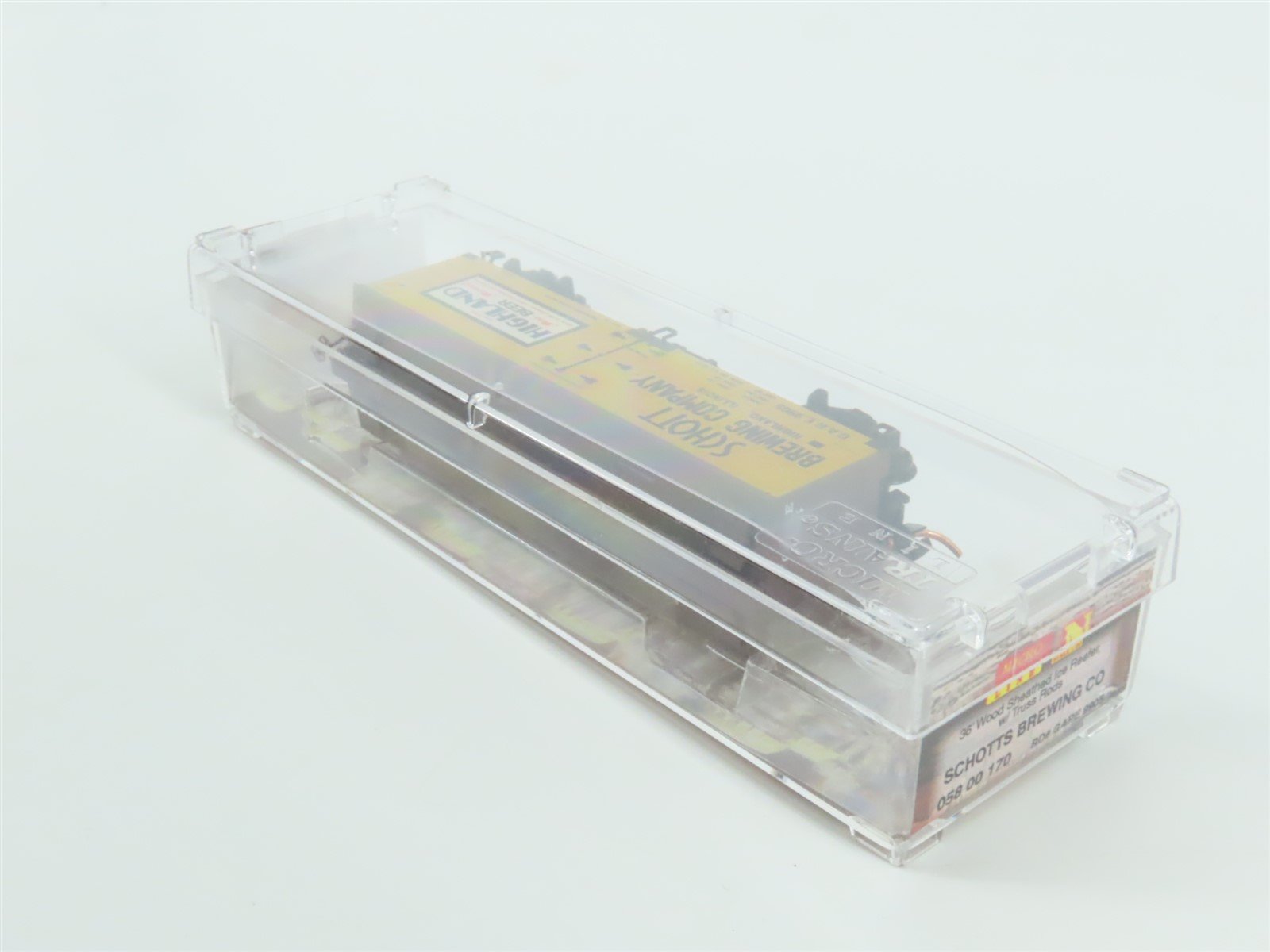 N Scale Micro-Trains MTL 05800170 GARE Schott's Brewing 36' Wood Reefer #9905