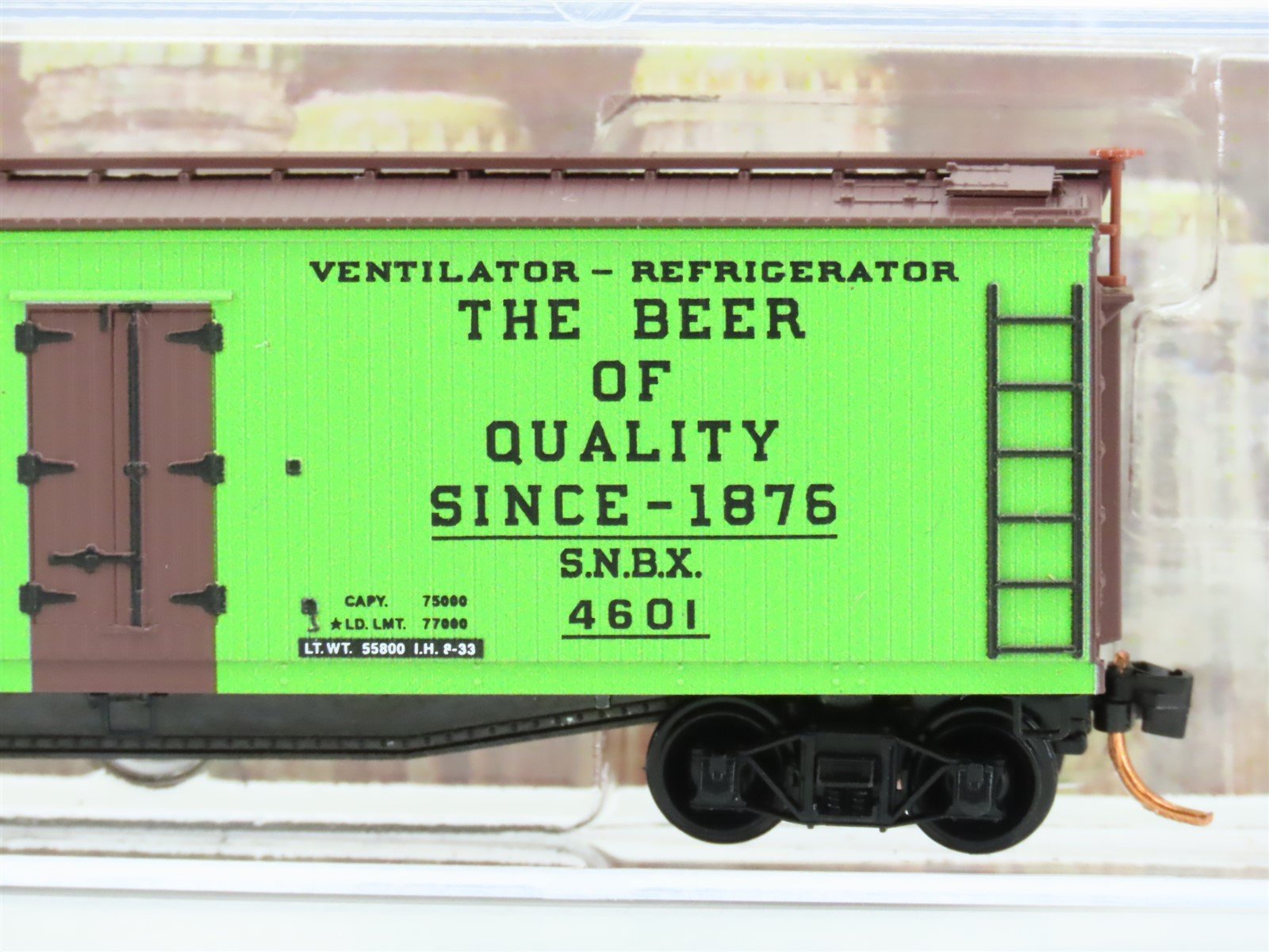 N Scale Micro-Trains MTL 04900680 SNBX Century Beer 40' Wood Reefer #4601