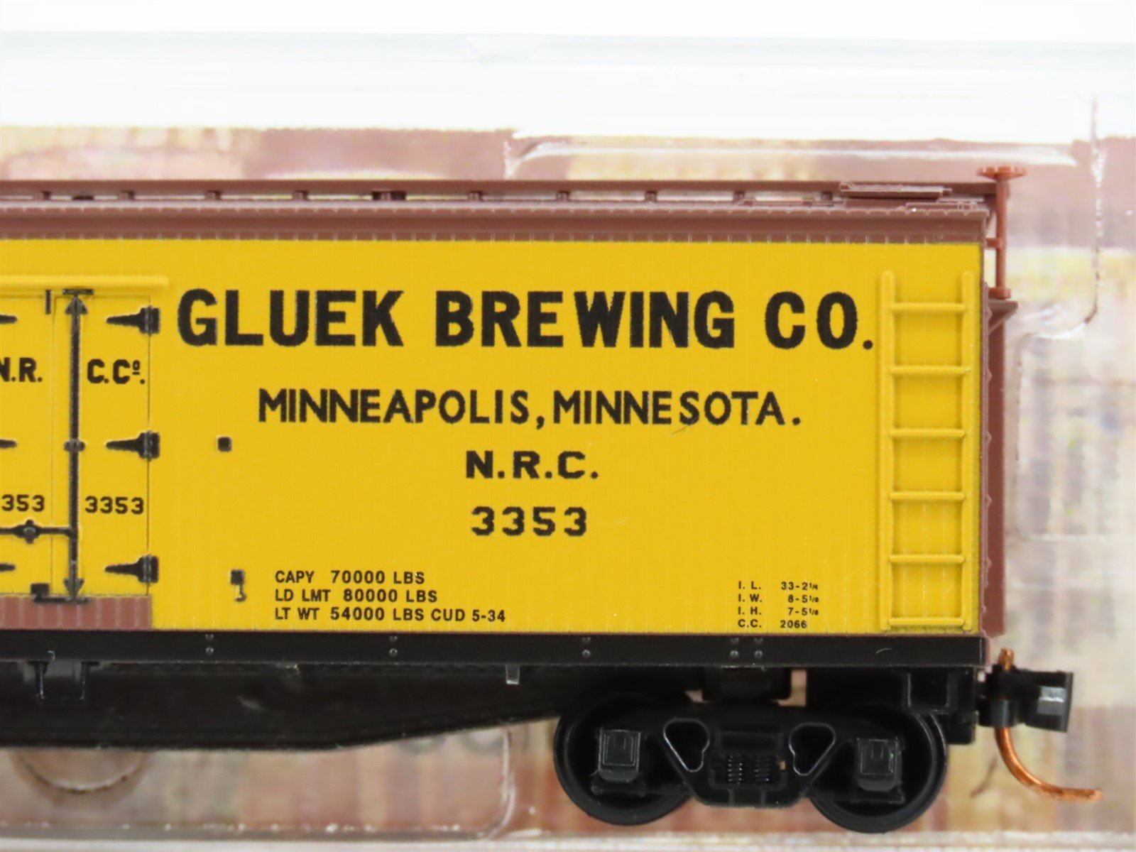 N Scale Micro-Trains MTL 04900660 NRCC Gluek Brewing Co. 40' Wood Reefer #3353