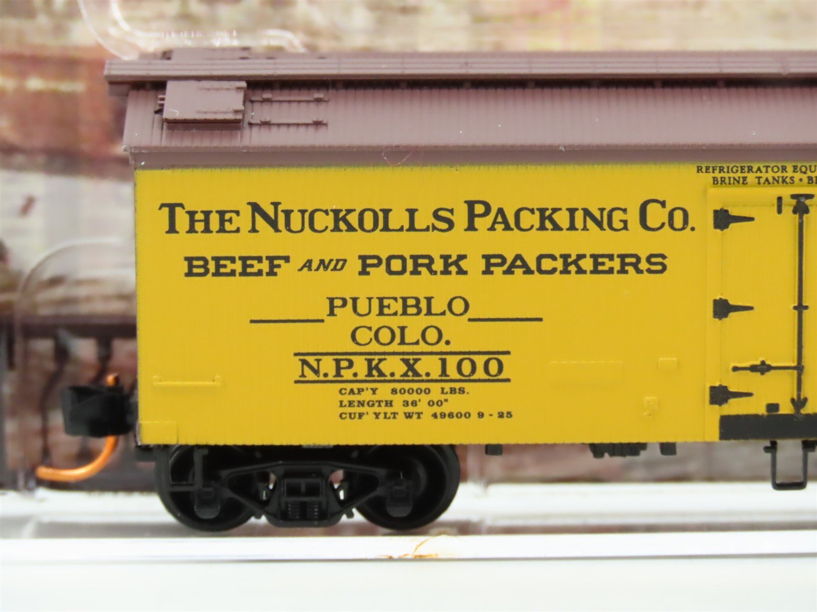 N Scale Micro-Trains MTL 05800536 NPKX Nuckoll's Packing Co 36' Wood Reefer #100