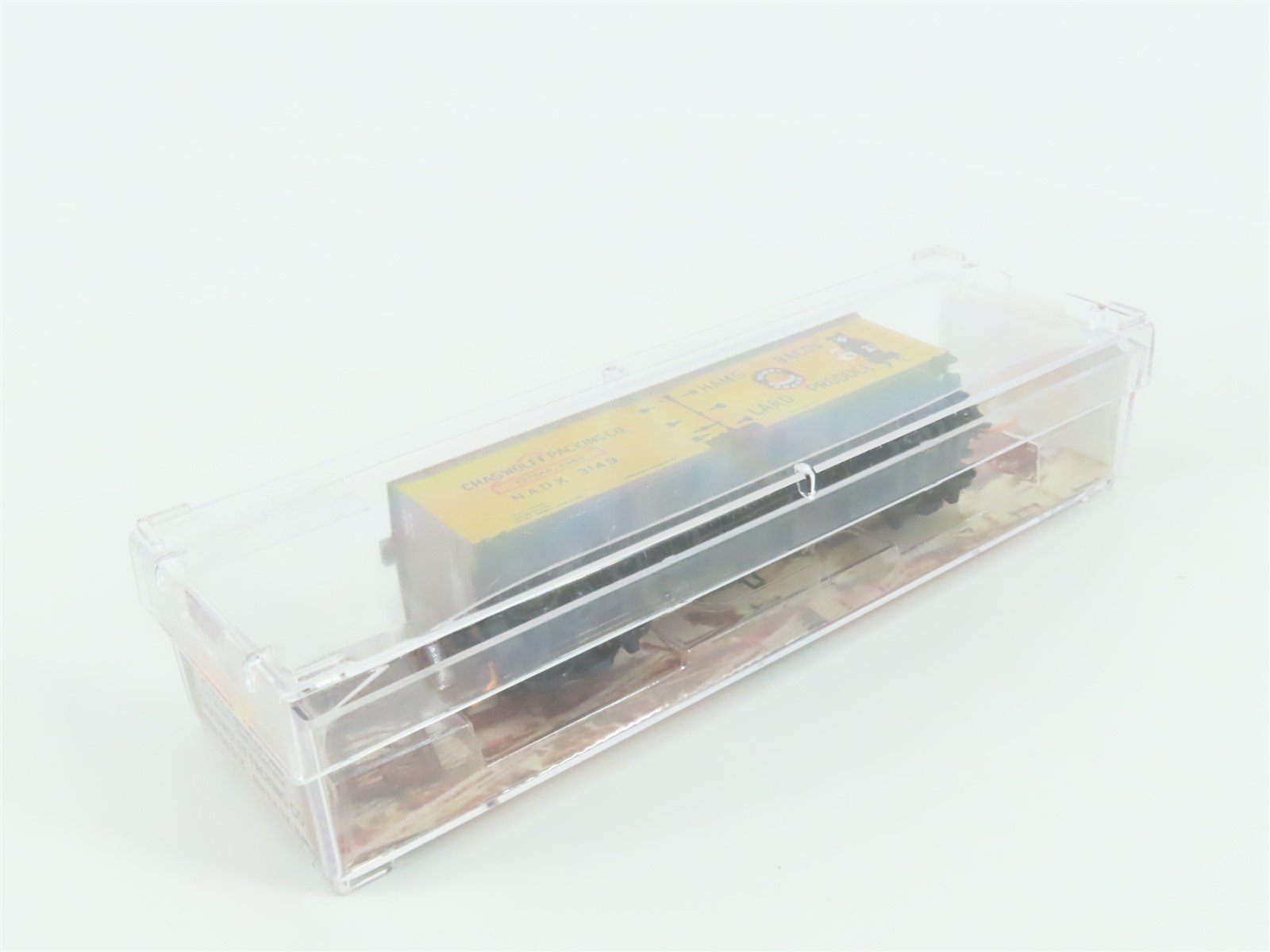 N Scale Micro-Trains MTL 05800516 NADX Chaswolff Packing 36' Wood Reefer #3149