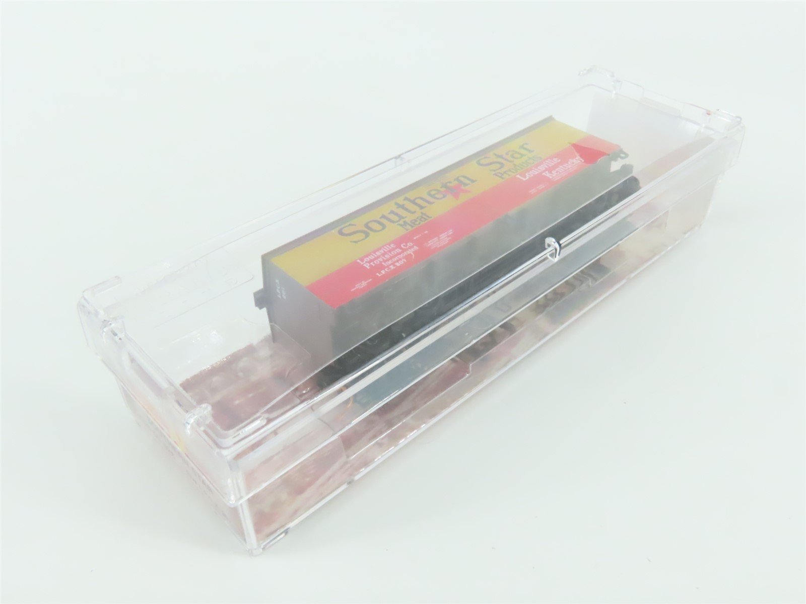 N Scale Micro-Trains MTL 05800526 LPCX Southern Star 36' Wood Reefer #207