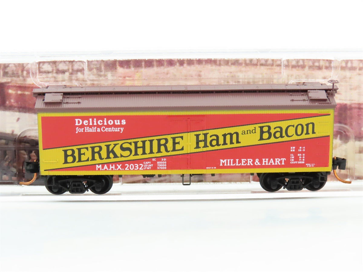N Scale Micro-Trains MTL 05800506 MAHX Miller &amp; Hart 36&#39; Wood Reefer #2032