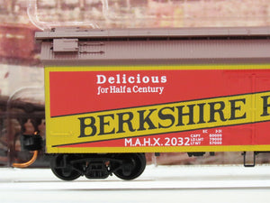 N Scale Micro-Trains MTL 05800506 MAHX Miller & Hart 36' Wood Reefer #2032