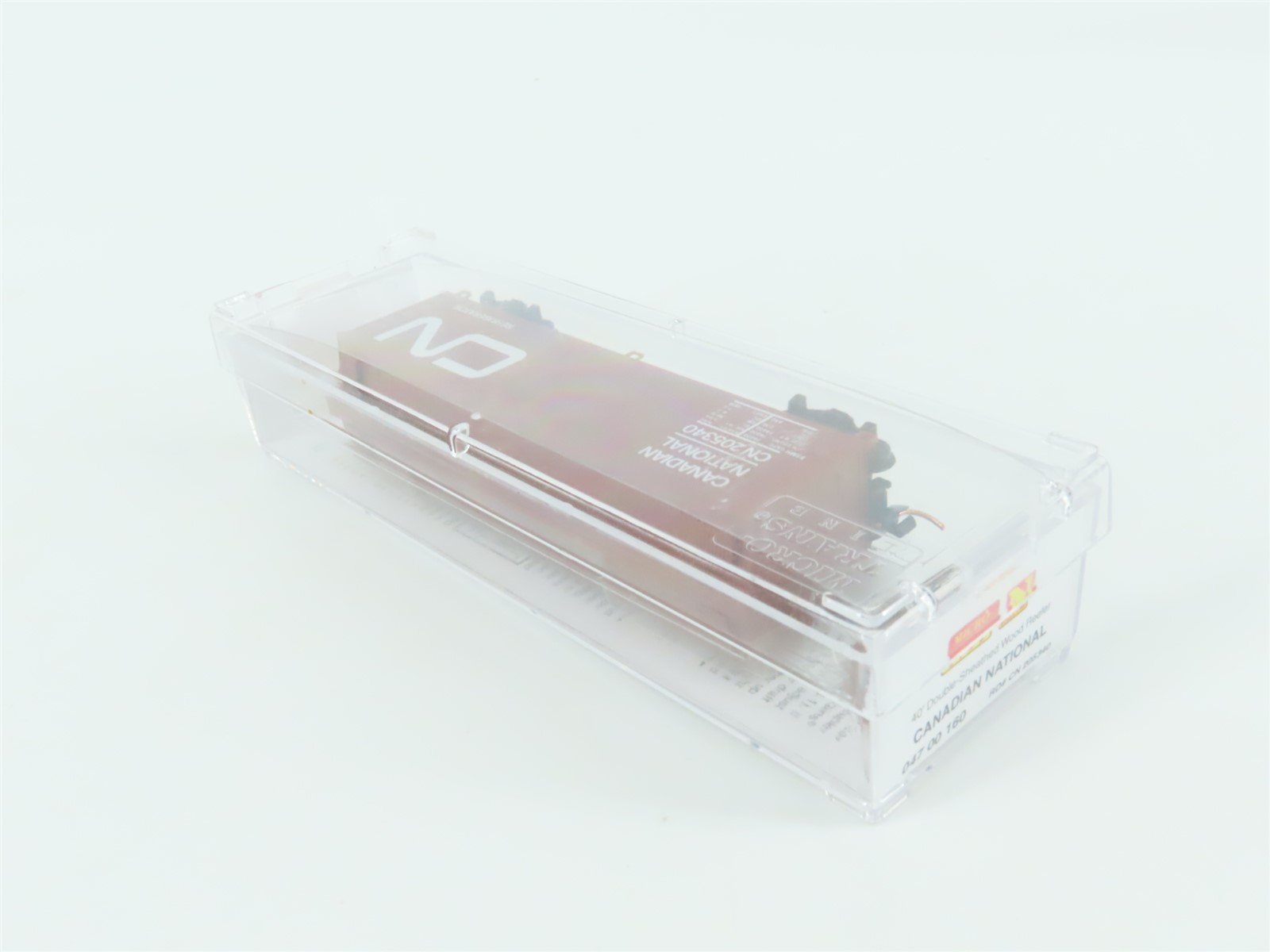 N Scale Micro-Trains MTL 04700160 CN Canadian National 40' Wood Reefer #205340